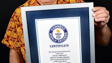 《德媒曝：16岁潜力中卫基亚拉锁定拜仁，续约在即，未来可期！》