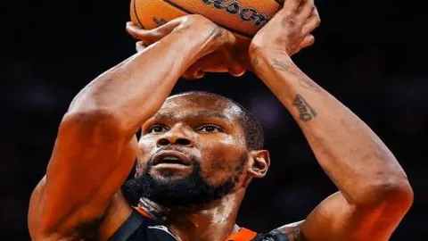 波切蒂诺告别切尔西友谊结束；英格兰队执教时机尚未来临