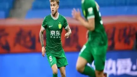 北京队14分败北浙江引关注，三外援合计仅得27分，许利民坚守均分战术策略